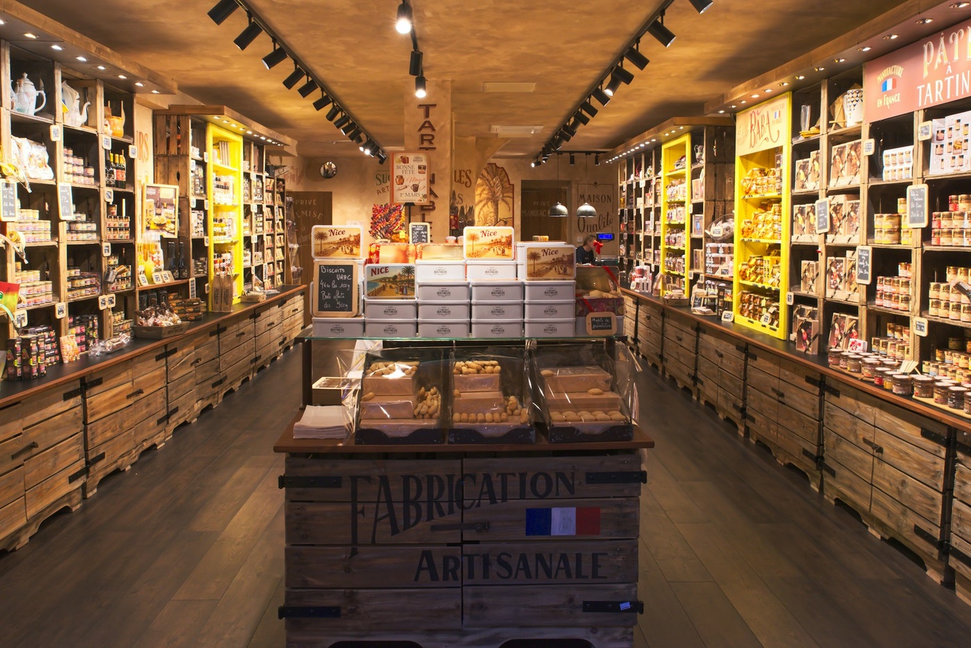 Produits importés et responsabilité de l'importateur déclarant